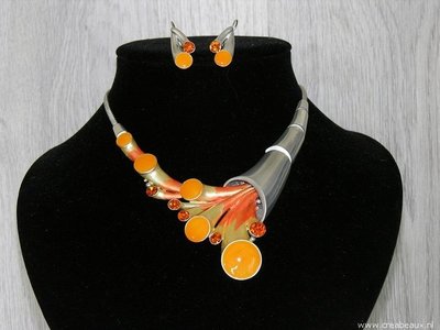 Set ketting en oorbellen grove ornamenten, 46cm, oranje-zilverkleur