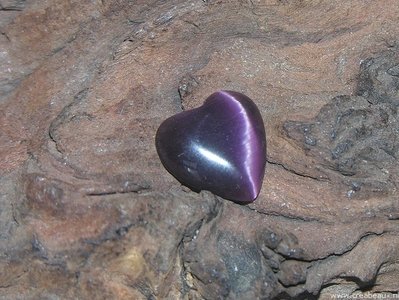 Hartje plaksteen cateye, 10x14mm, paars