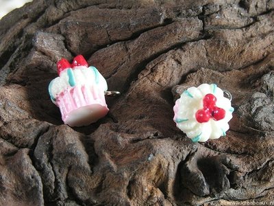 Cup cake, 17x11mm, rood-roze