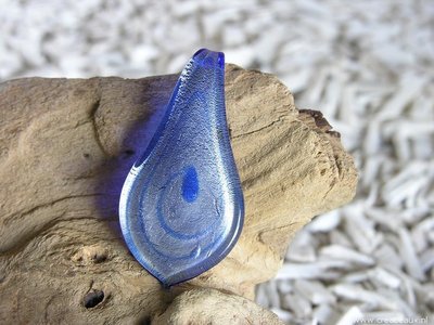 Bladvorm, 61x36mm, zilverkleur-blauw