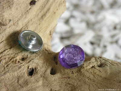 Drukknoop bloem met facet, 18x18mm, paars
